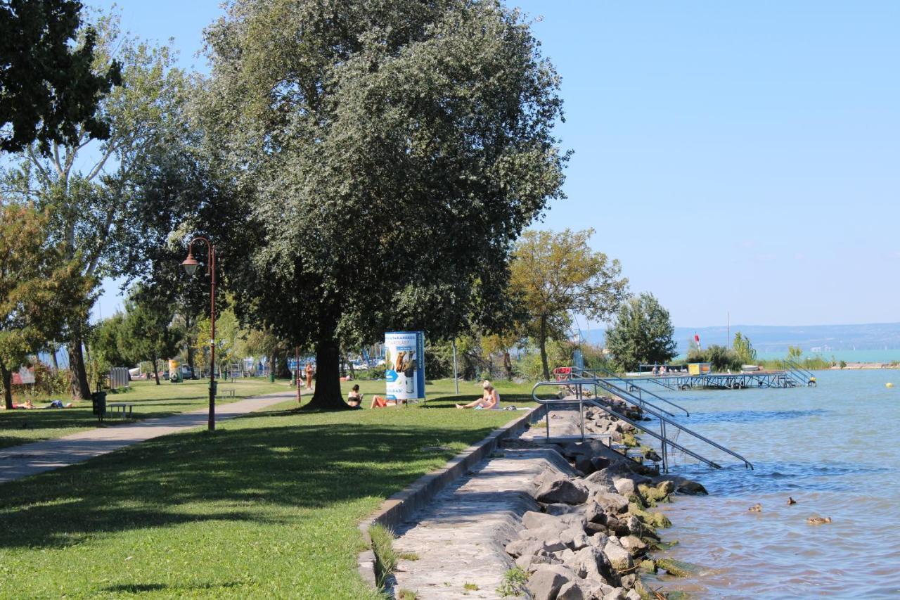 Apartmán Nella Apartman Siófok Exteriér fotografie